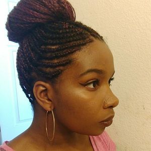 Meet your Posher, Amara